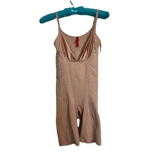 Spanx Bodysuit Size Large Nude Tan Color Low Cut Shapewear Mid thigh EUC